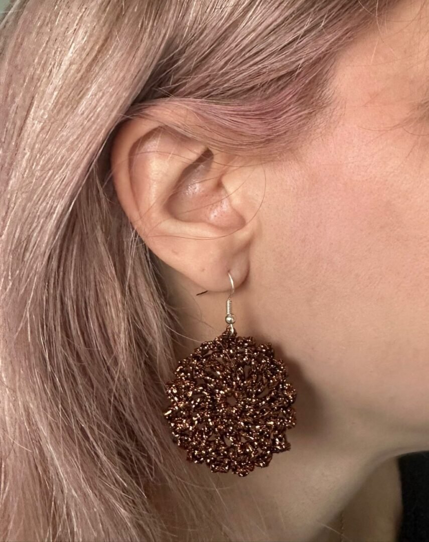 TOUCH ATOUT BOUCLES DOREILLES FLEUR BRONZE ACCESSOIRES DE MODE FAITS MAIN AU CROCHET
