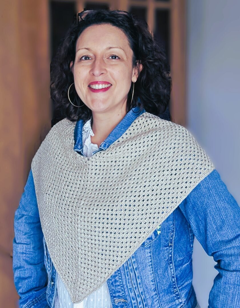 Touch Atout Poncho crochet dore Aphrodite Accessoire mode fait main crochet